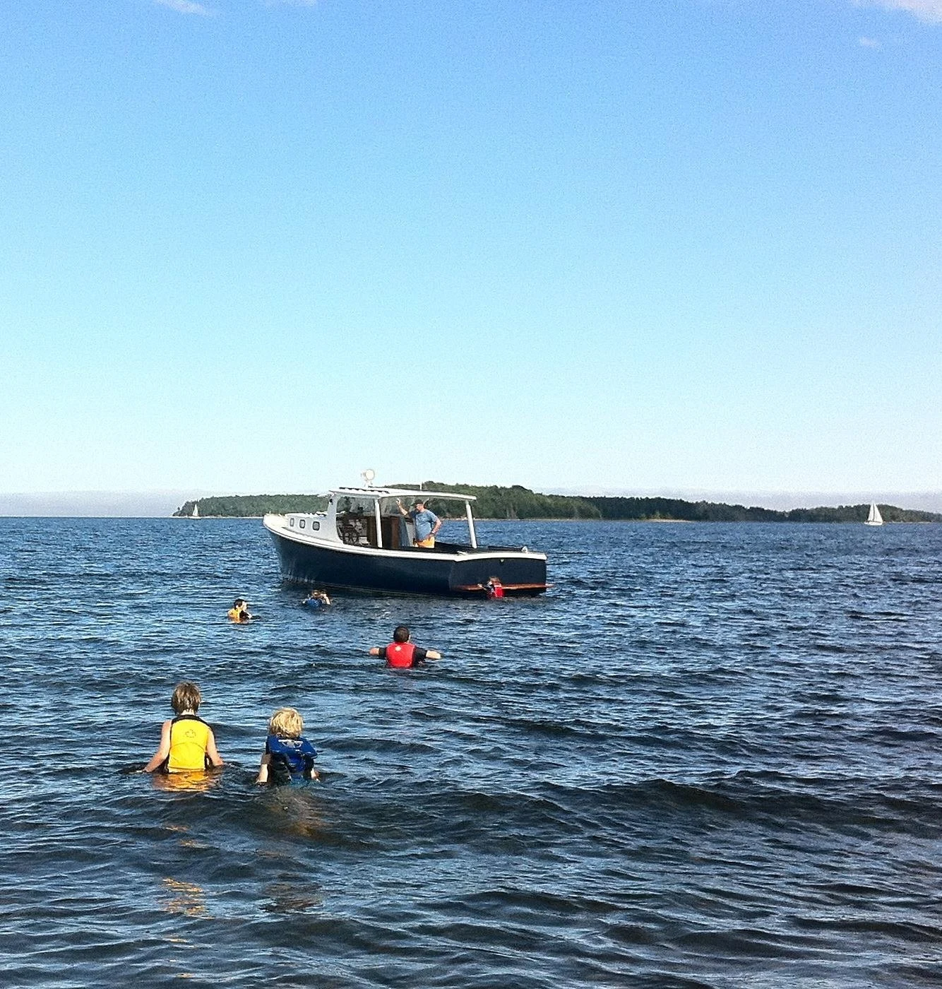 Swimming between beaches and the Pocahontas
